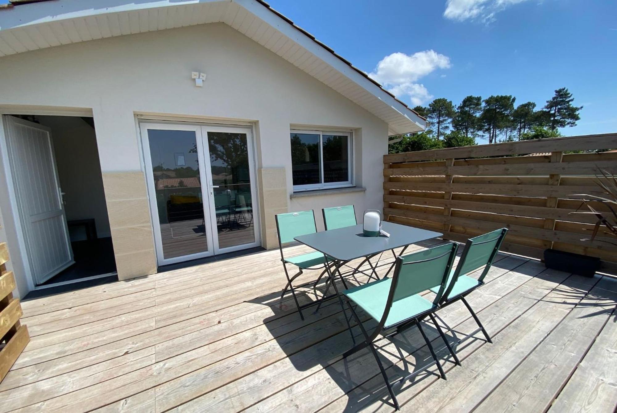Appartement Des Pignons A Lege Bourg Экстерьер фото