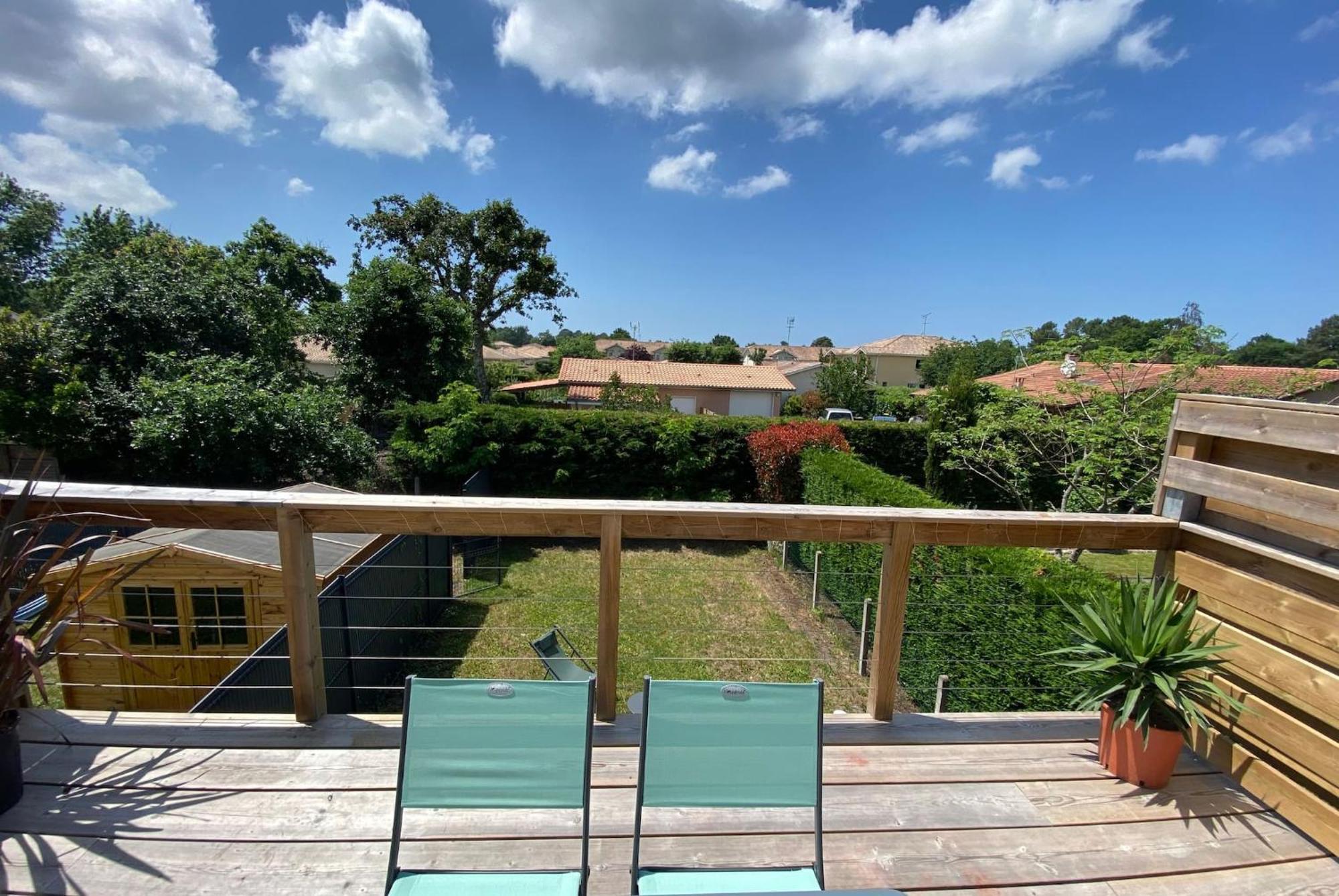 Appartement Des Pignons A Lege Bourg Экстерьер фото